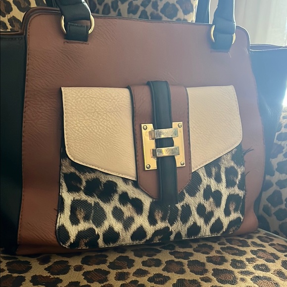 Stylish Brown and Black Women's Bag - Picture 4 of 12